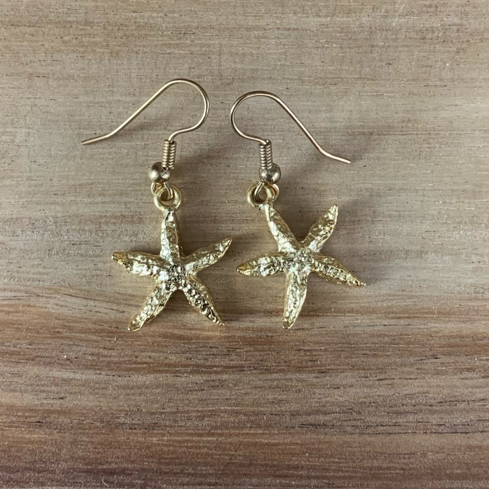 Vintage Gold Tone Starfish Earrings